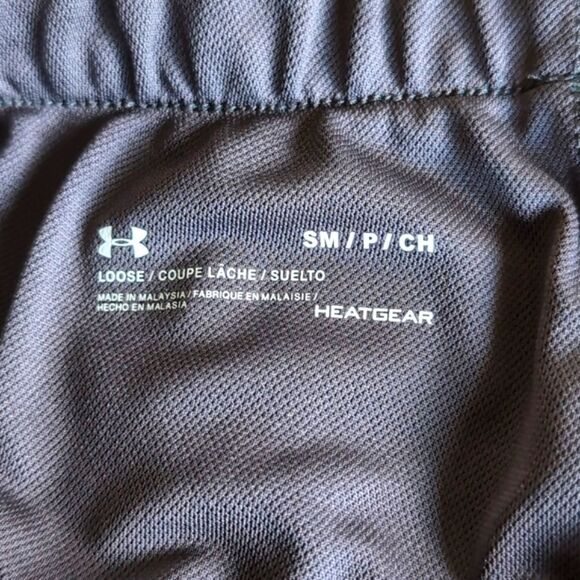 Under Armour Workout Shorts Women's Size Small - Picture 3 of 8